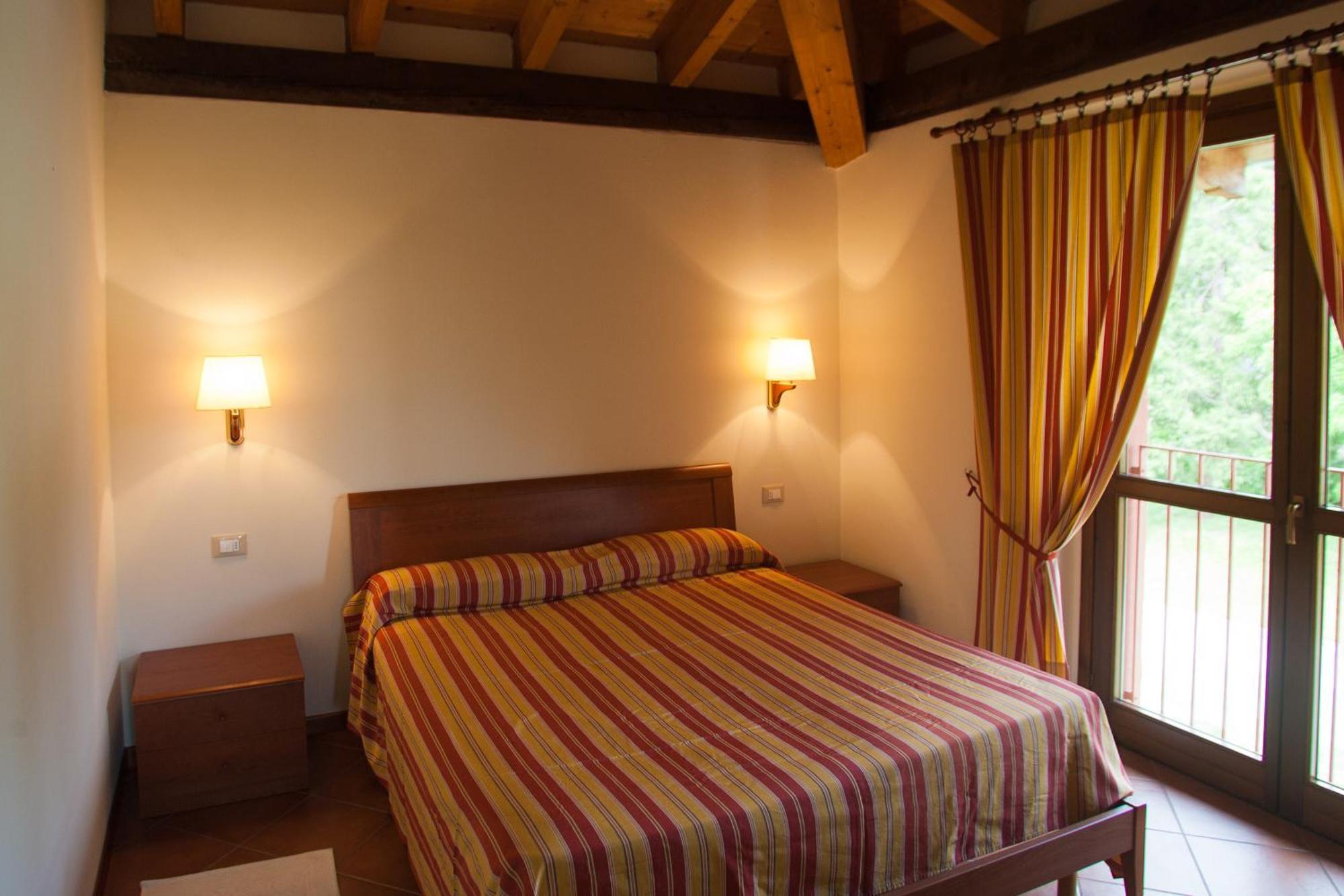Relais Ca Nova Guest House Bogogno Zewnętrze zdjęcie